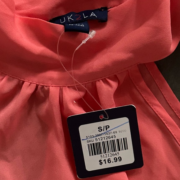 Sleeveless blouse with a tie neck. Nice flowy - Picture 3 of 3